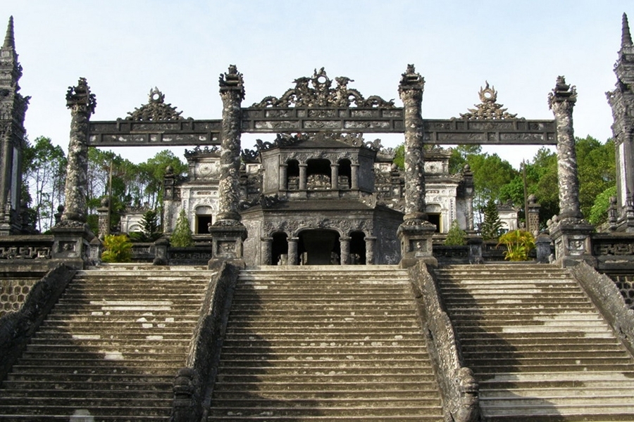 Khai Dinh Tomb - Hue city tour