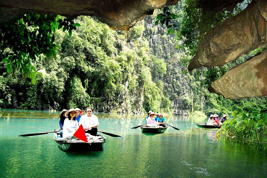 Tam Coc Grotto - Ninh Binh Tour