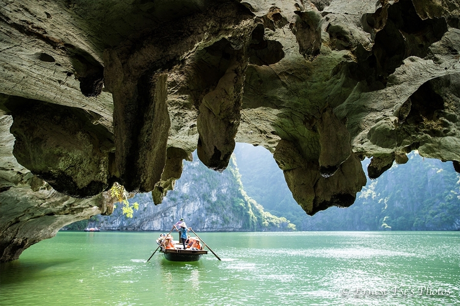 Rowing boat in halong bay