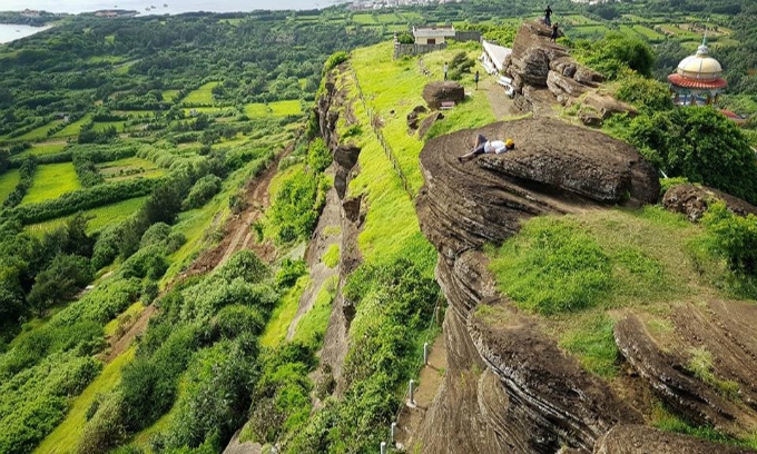 Picture of Head for heights? These ten cliffs in Vietnam will blow your mind