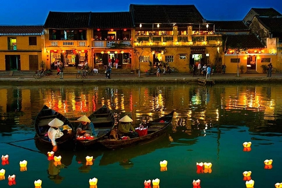Picture of Hoi An - Airport transfer - Flight to HCMC